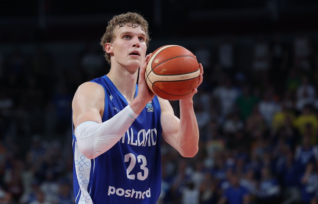 马尔卡宁：FIBA比赛比NBA更激烈 但NBA规则下比赛更顺畅